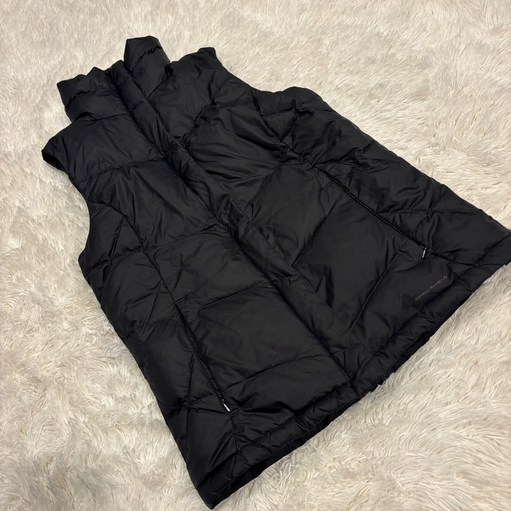Columbia Black Omni Shield Down Puffer Vest Size S - Picture 11 of 11